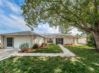 2862 Thistle Ct N, Palm Harbor, FL 34684