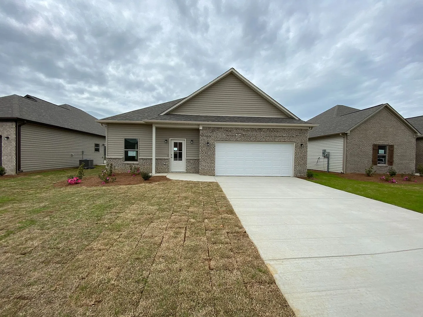 Home for Rent in Tuscaloosa, AL....Available to View Now! — Photo 1