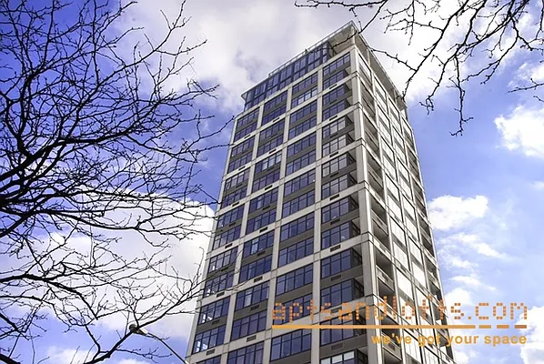 Rented by aptsandlofts.com | media 29