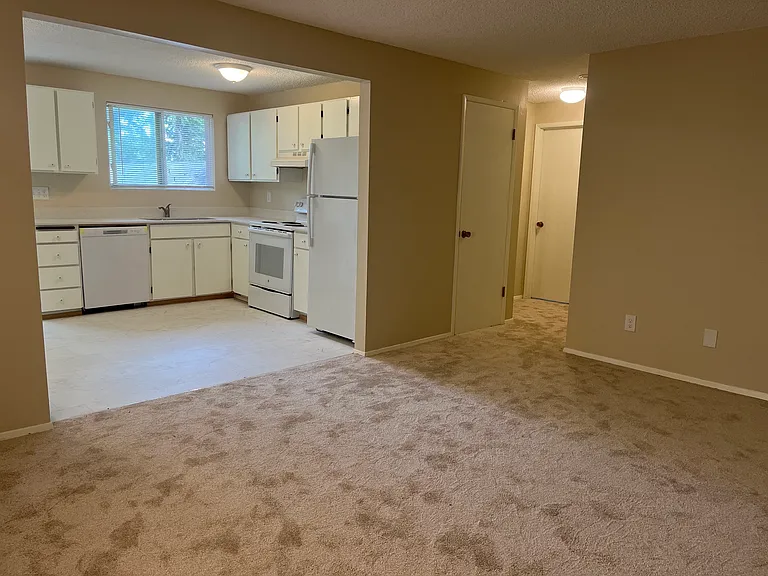 21304 50th Ave W #B — Photo 3