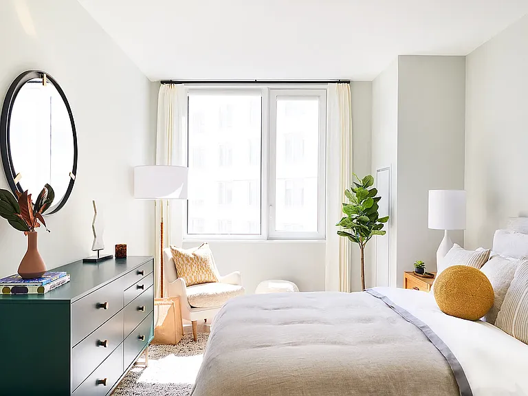 30-77 Vernon Blvd #213W — Photo 3