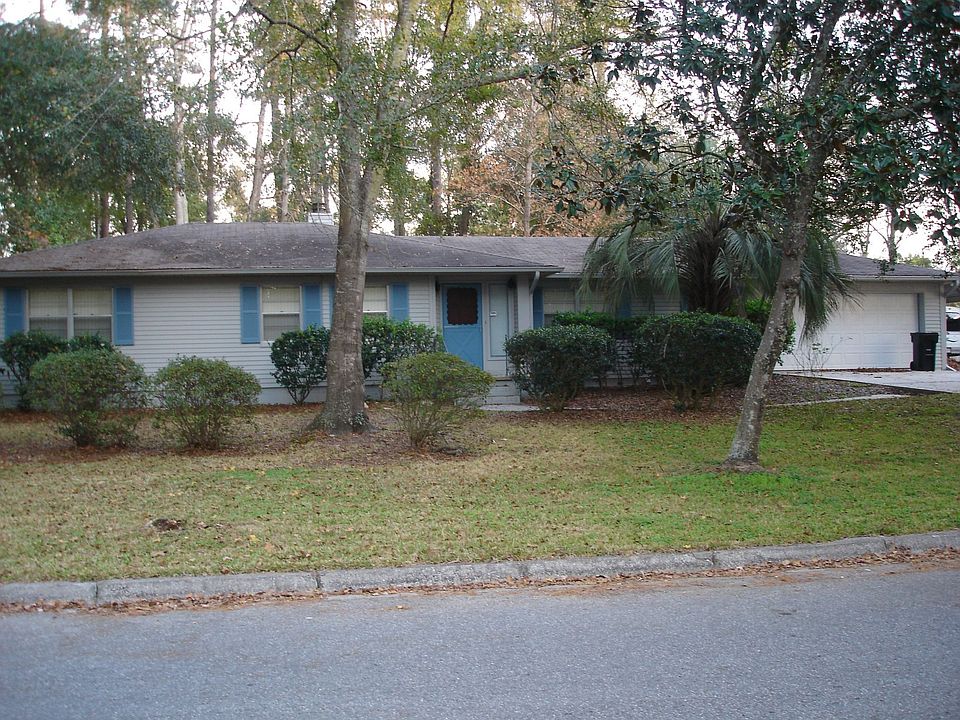 1st image of 2517 NW 66th Ter