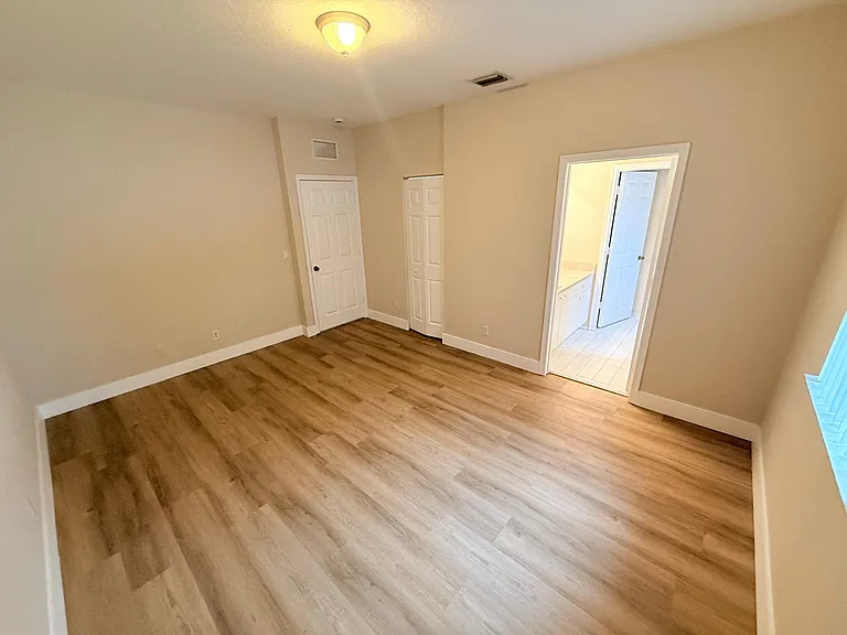 905 N Santa Catalina Cir #905 — Photo 26