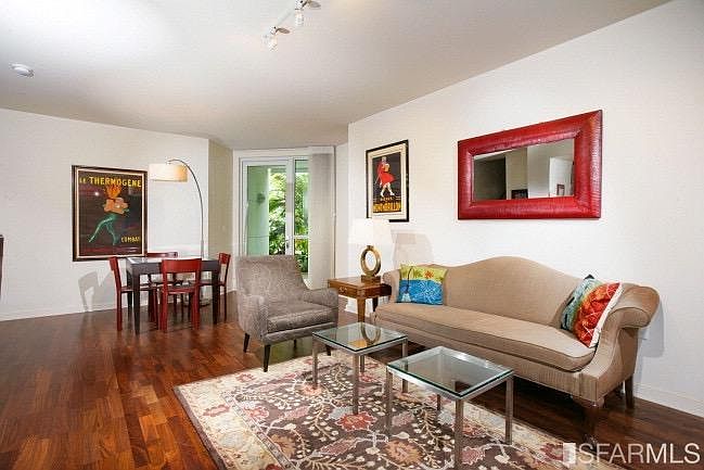 1st image of 555 4th St Unit 424