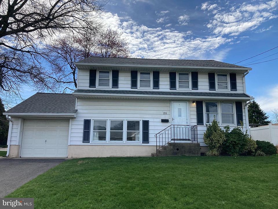 1st image of 25 Mallory Way