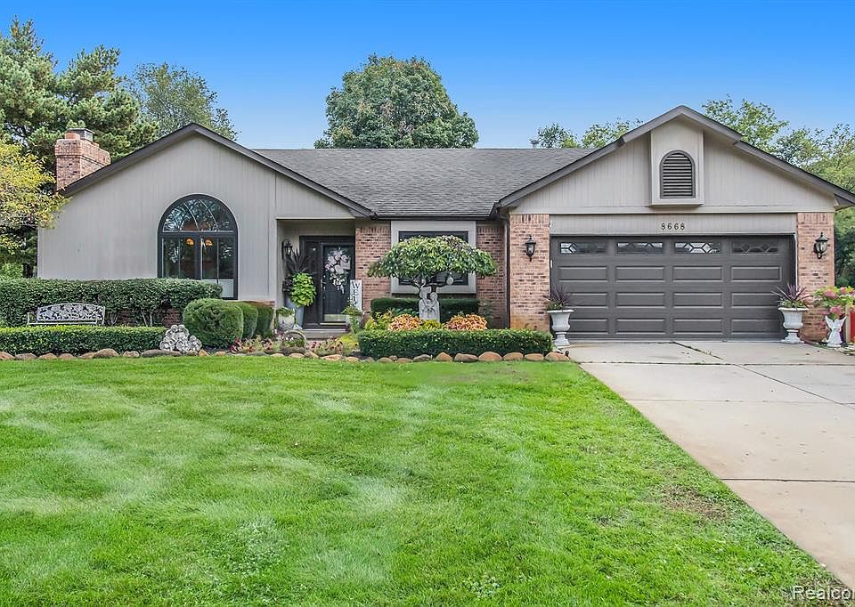 1st image of 8668 Sunsetcove Dr