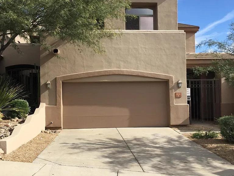 9715 N Azure Ct #3 — Photo 2