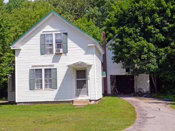 56 Tremont Street, Paris, ME 04281