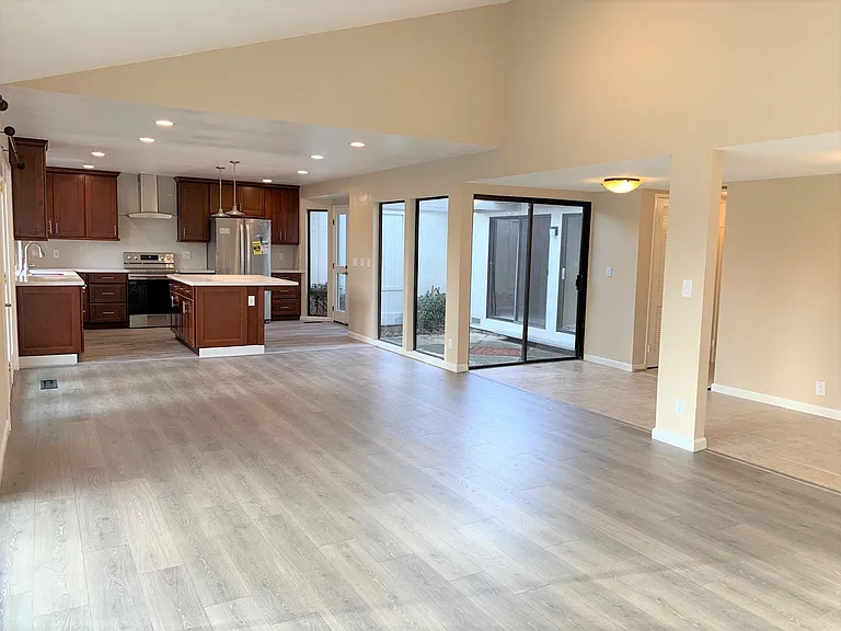 531 Cambrian Way — Photo 5
