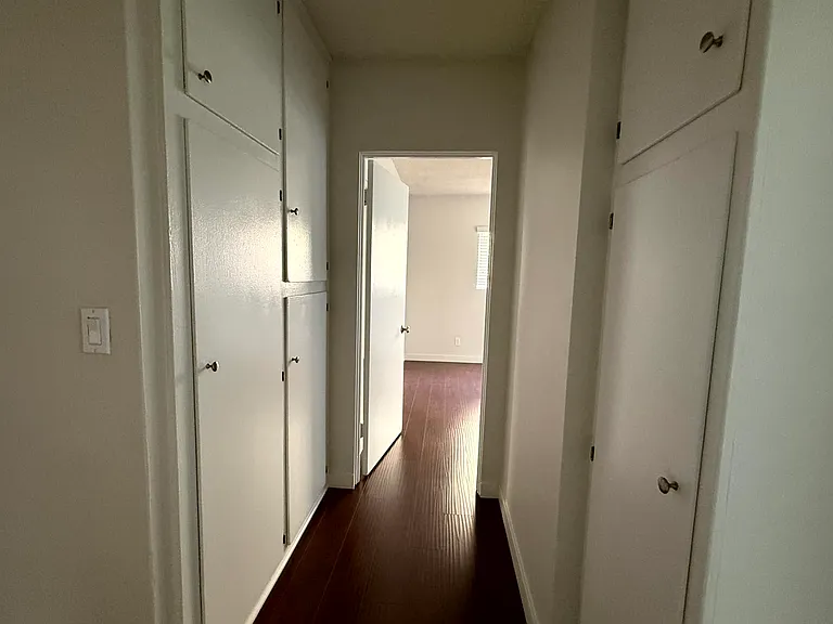 5044 W Maplewood Ave #8 — Photo 42
