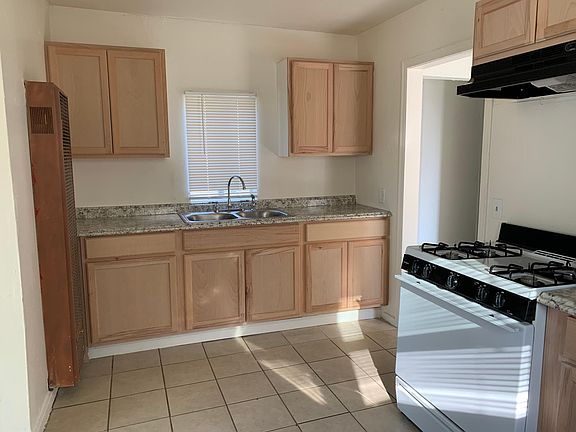 3rd image of 2324 Olive Ave #43
