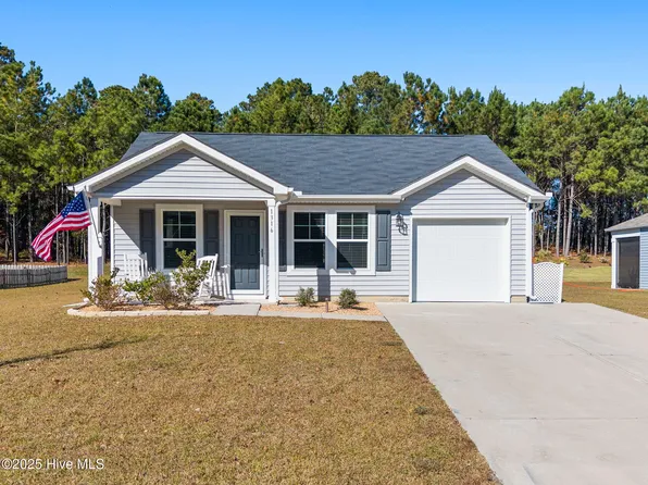 1316 N Fisher King Drive SE, Bolivia, NC 28422