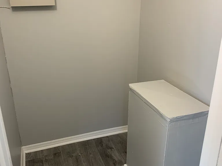 111 Greentree Dr — Photo 12