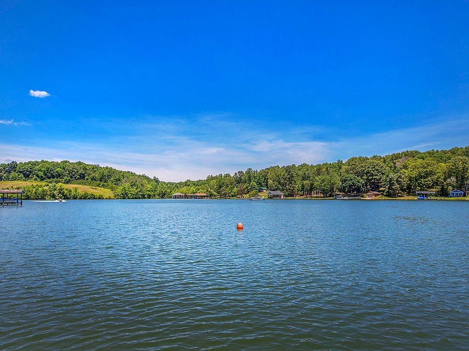 1st image of 417 Mariners Cove Dr