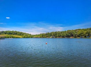417 Mariners Cove Dr, Moneta, VA 24121