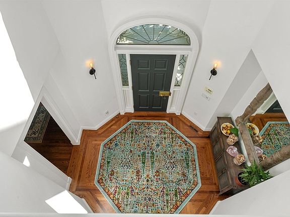 3rd image of 263 Adams St