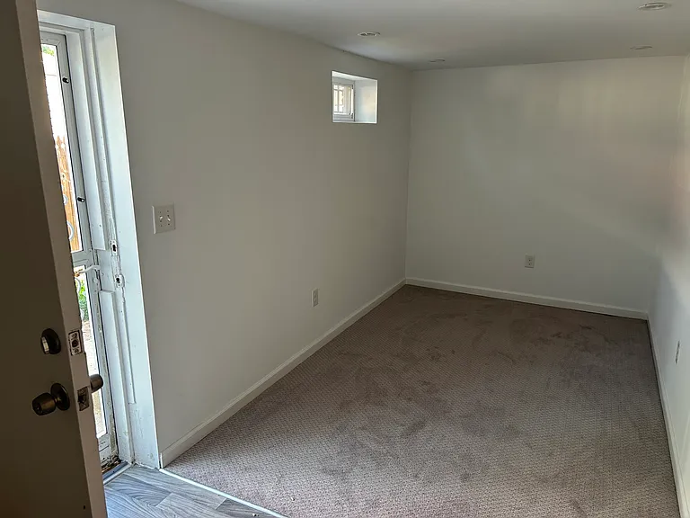 716 Audrey Ln — Photo 13