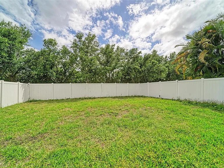 4650 Woodbrook Dr — Photo 37