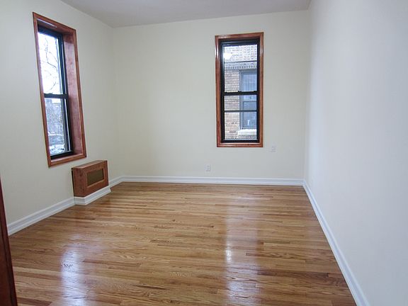 5th image of 2249 E 21st St APT 4D