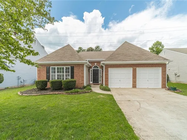 2895 Dominion Walk Ln, Snellville, GA 30078
