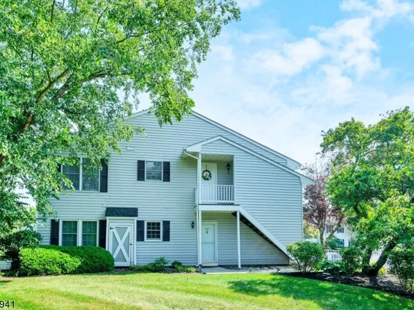 388 Burdock Ct #388, Readington Twp., NJ 08887