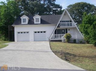 181 Valley Cir, Calhoun, GA 30701