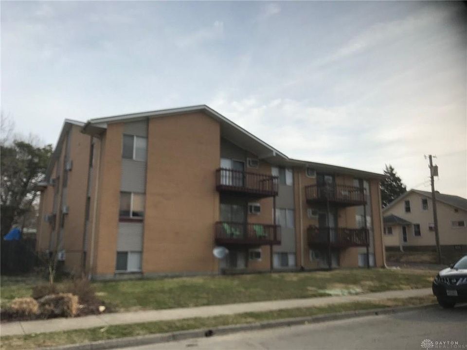 1st image of 1355 Ohmer Ave