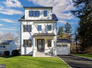 61 Harris Rd, Princeton, NJ 08540