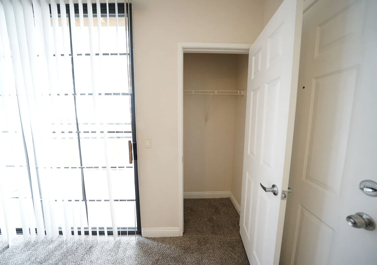 Showings Available NOW — Photo 3