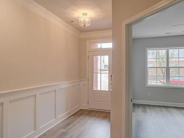 620 Gateway Crossing Ln — Photo 7