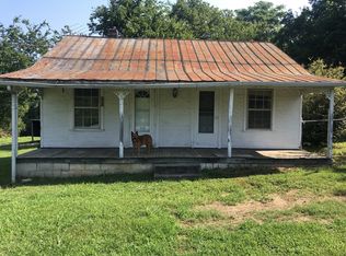 1873 New Cut Rd, Columbia, TN 38401