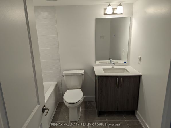 262 Darjeeling Ave, Ottawa, ON K2J 6Z1