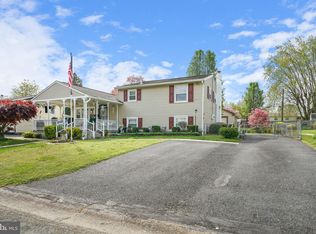 9 Cherry Ln, Elkton, MD 21921