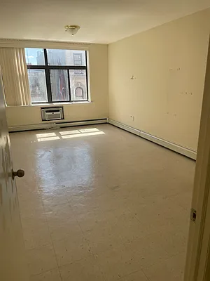 Rented by Voro, LLC | media 6
