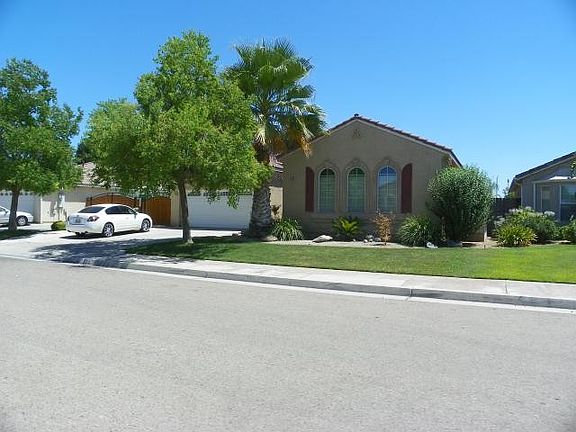 4th image of 5664 E Lorena Ave