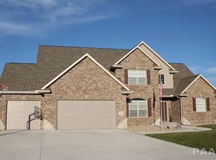 11215 N Country Ridge Ln, Dunlap, IL 61525