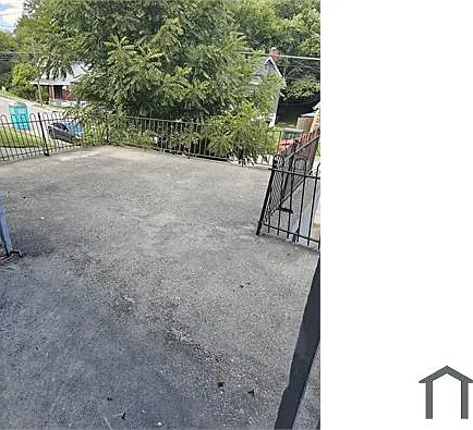 1909 Baltimore Ave — Photo 12