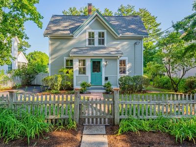 143 Belknap St, Concord, MA, 01742