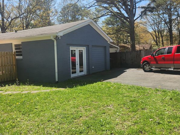 700 Bragg Cir, Tullahoma, TN 37388
