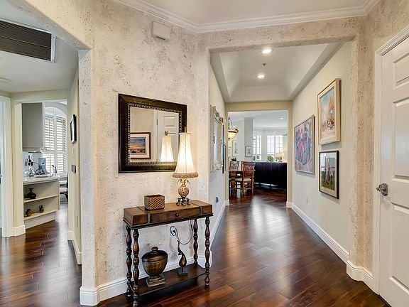 4th image of 5420 Eagles Point Cir APT 401