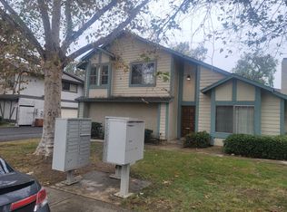 237 Grayson Way #A, Upland, CA 91786