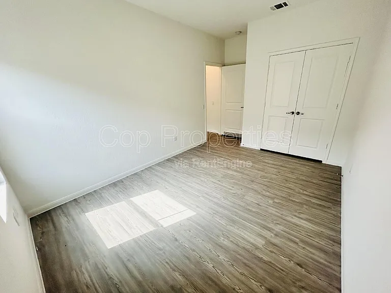 742 Haas Way — Photo 11