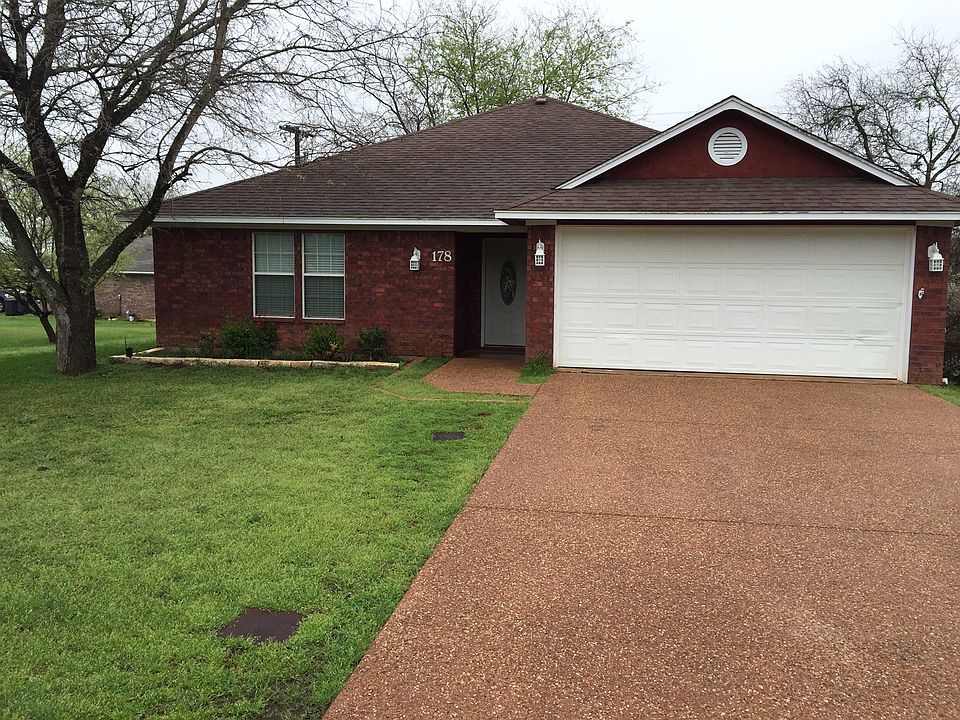 1st image of 178 Lake Forest Dr