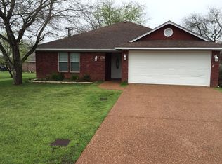 178 Lake Forest Dr, Morgans Pt Resort, TX 76513