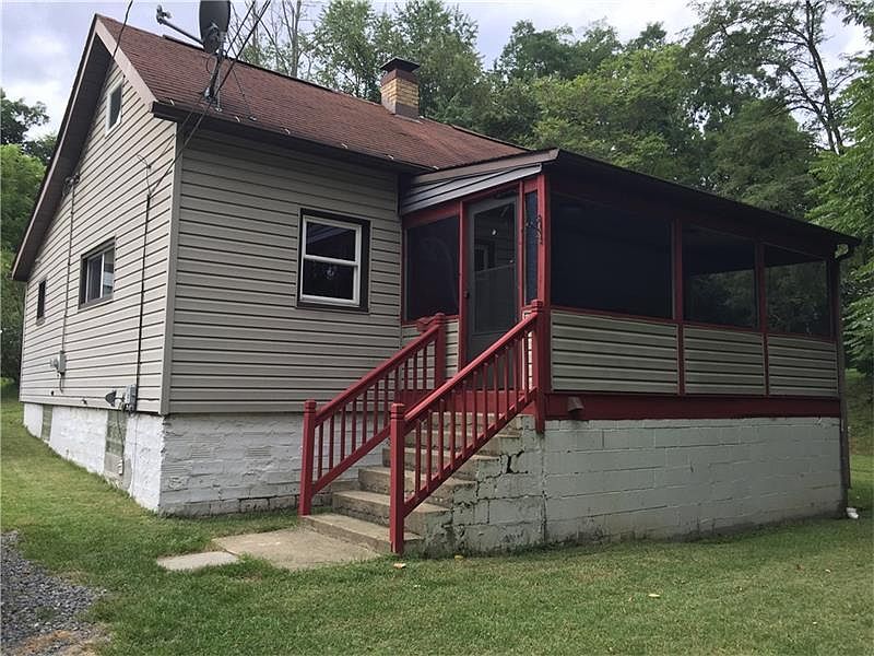 1st image of 751 Adams St