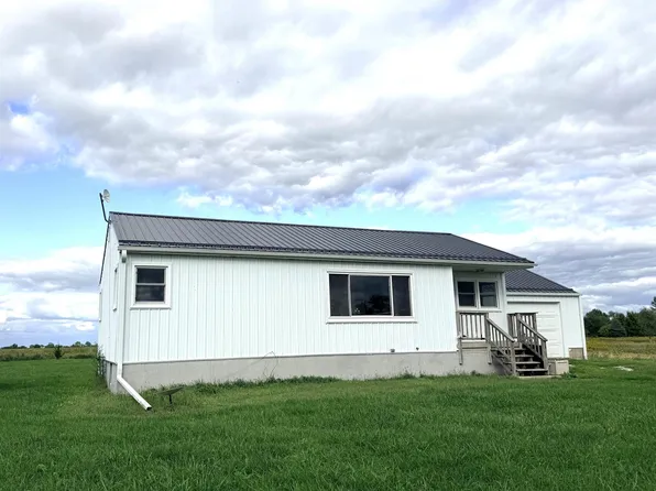 1545 Jasmine Ave, Fairfield, IA 52556