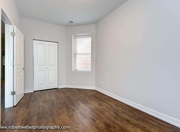 5th image of 3328 N Ashland Ave APT 1F