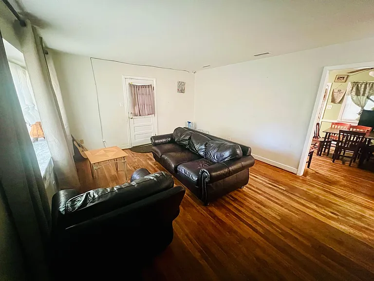 4008 Wilmont Dr — Photo 35
