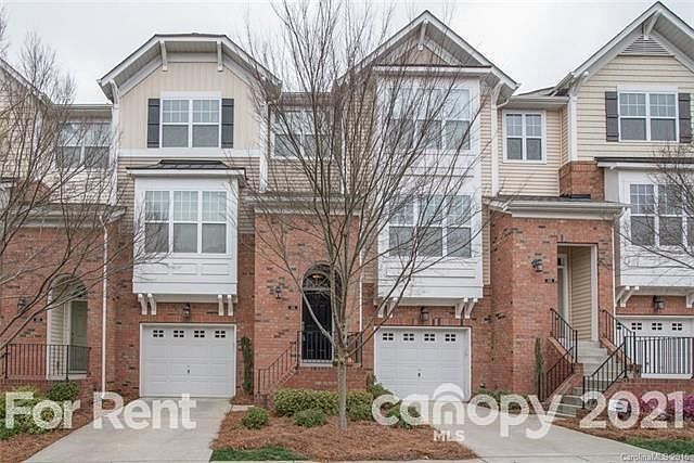 1st image of 841 Windy Falls Dr