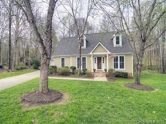 1st image of 2300 Harefield Ln